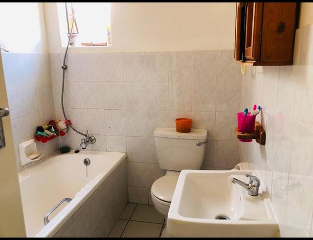 2 BEDROOM PROPERTY TO RENT IN NOORDWYK